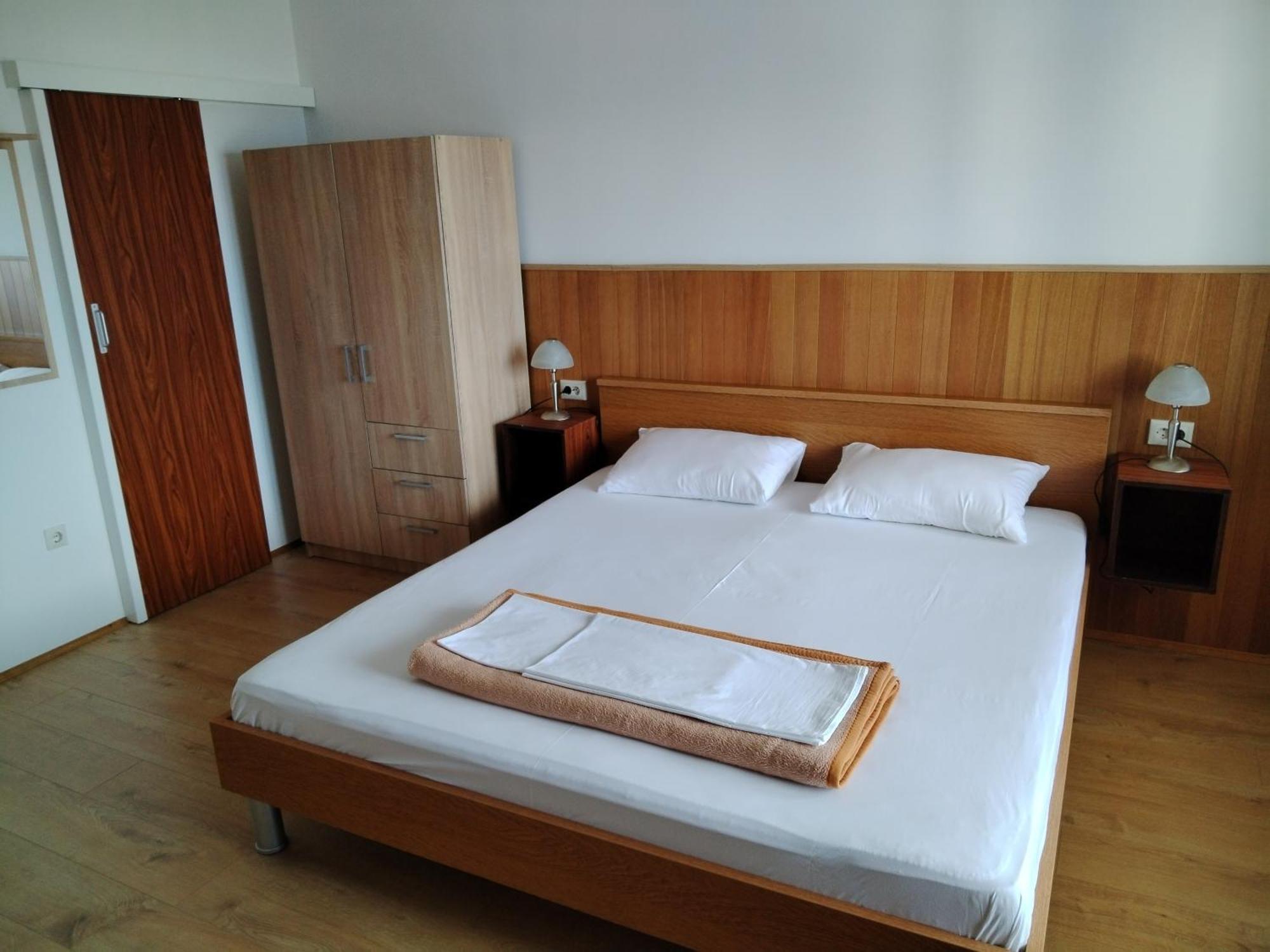 Apartmani Marijan Crikvenica Bagian luar foto